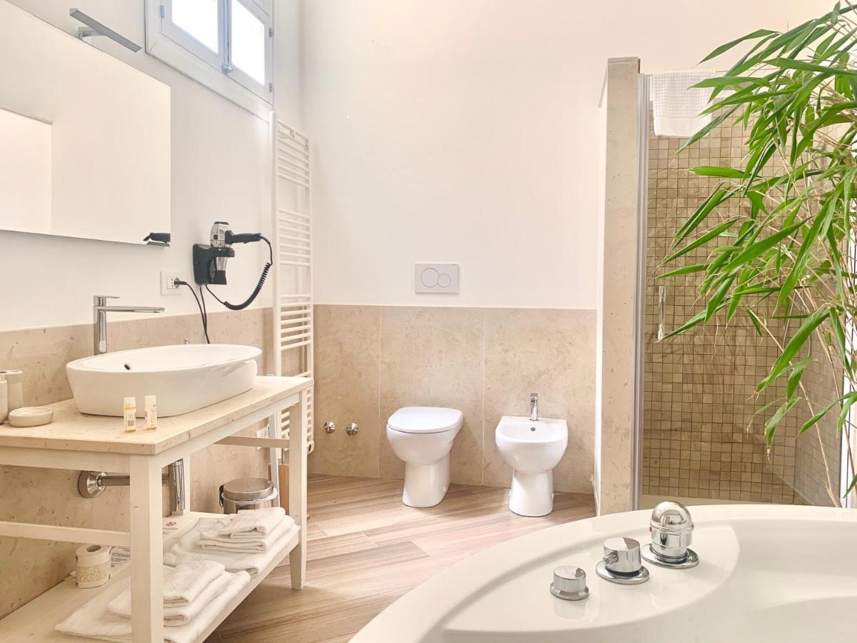 Dimora San Biagio Suites&Apartment Lecce Exterior photo