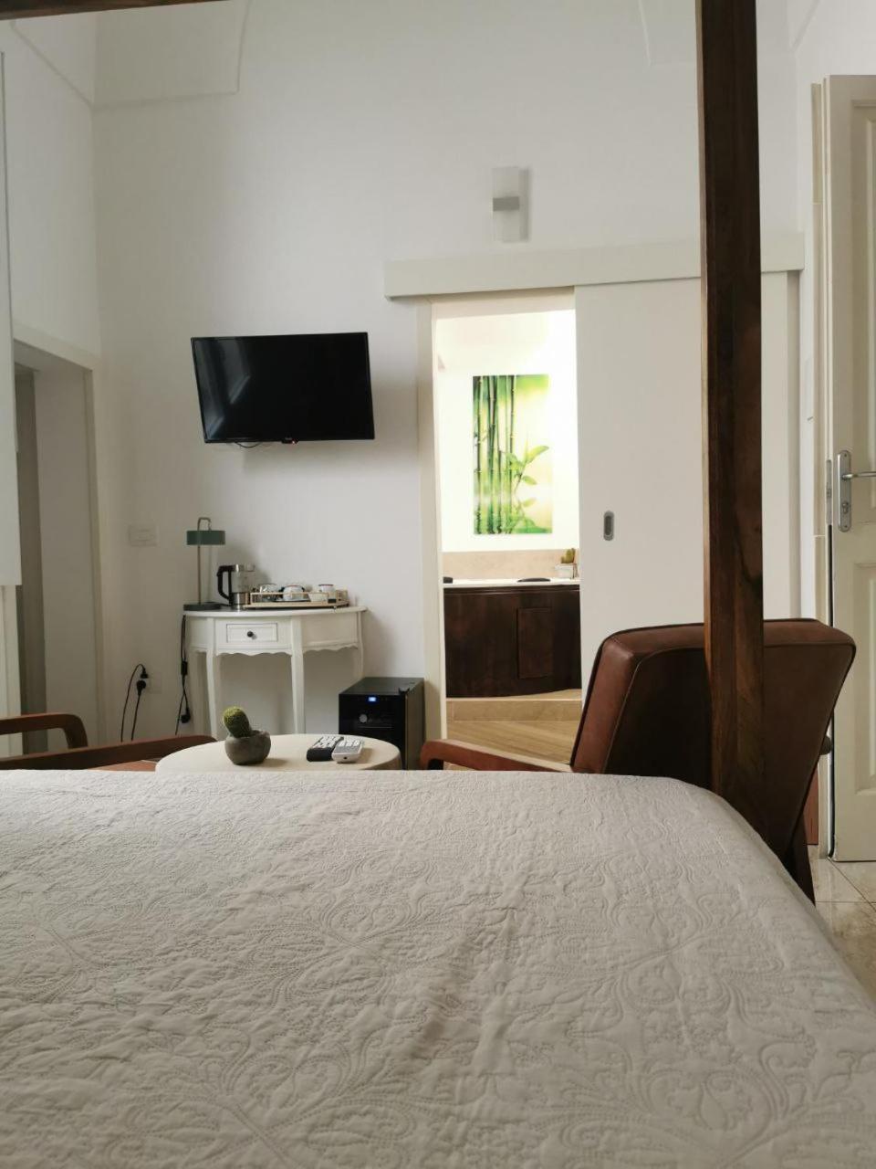 Dimora San Biagio Suites&Apartment Lecce Exterior photo
